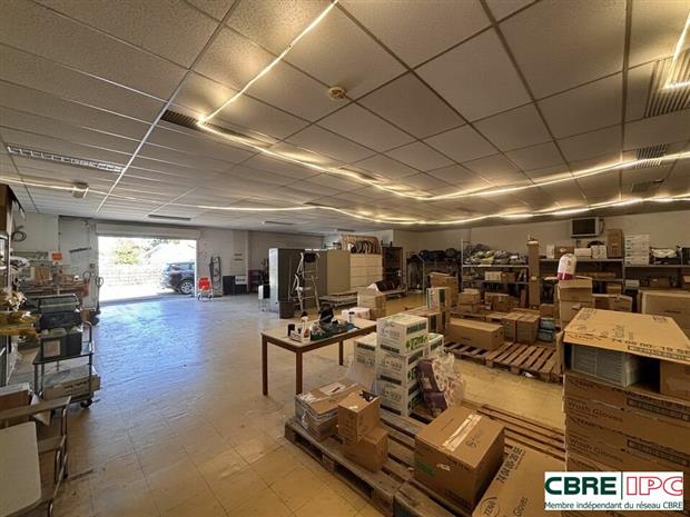 Commerce Location 64000 PAU  
