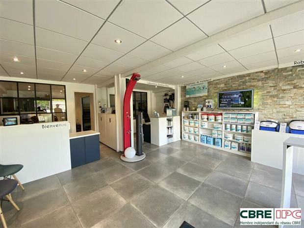 Commerce Location 64200 BIARRITZ  