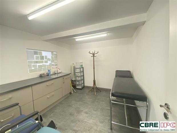 Commerce Location 64600 ANGLET  