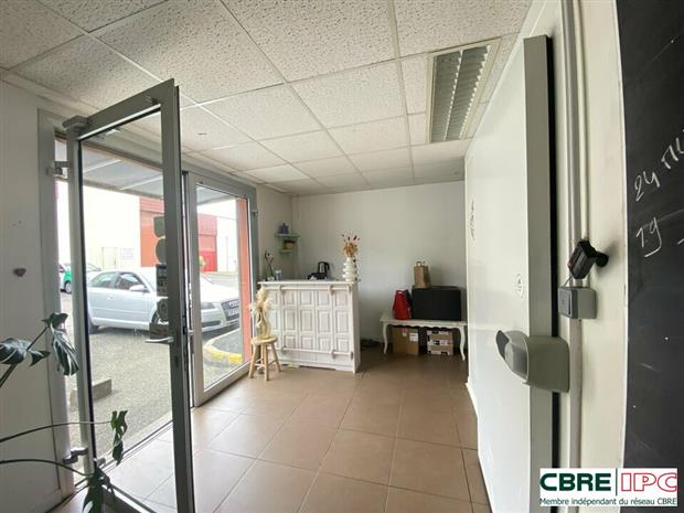 Commerce Location 64600 ANGLET  