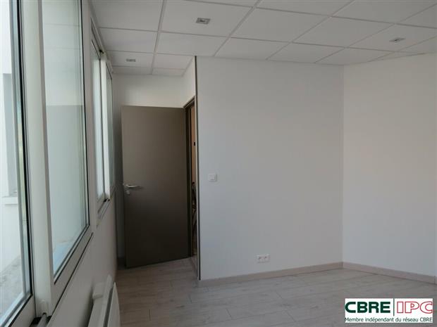 Bureau Location 64990 SAINT PIERRE D IRUBE  