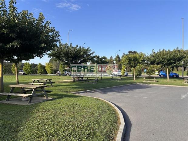 Commerce Cession 64150 MOURENX  