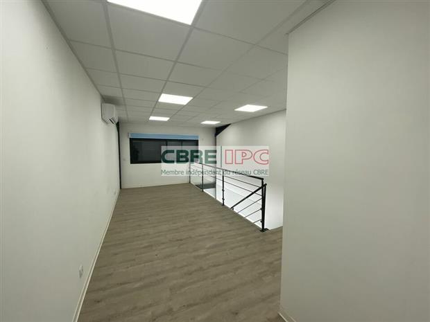 Local d'activités Location 64000 PAU  