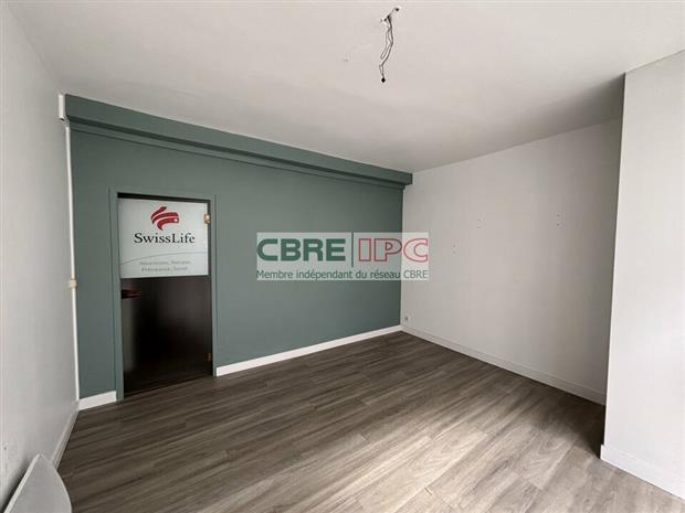 Commerce Location 64000 PAU  