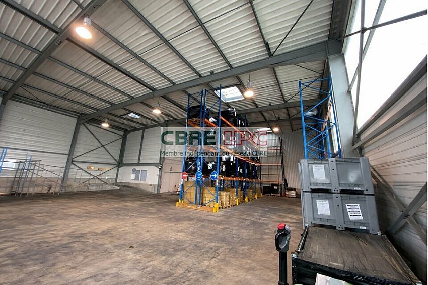 Entrepôt / Local d'activités Vente 64230 SAUVAGNON  