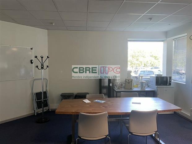 Bureau Location 64140 LONS  