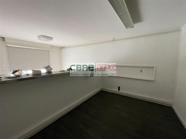 Bureau Location 64140 LONS  