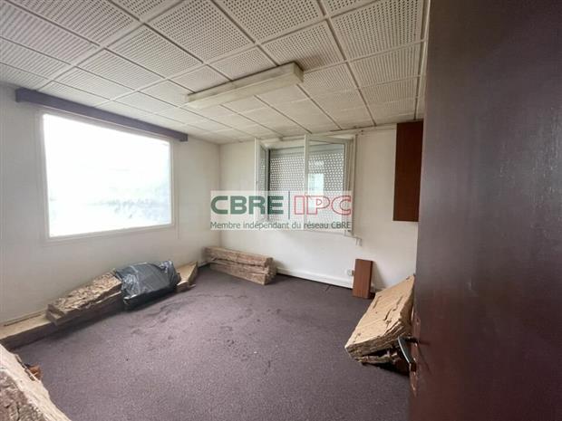 Bureau Location 64140 LONS  