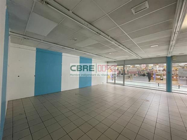 Commerce Location 64000 PAU  
