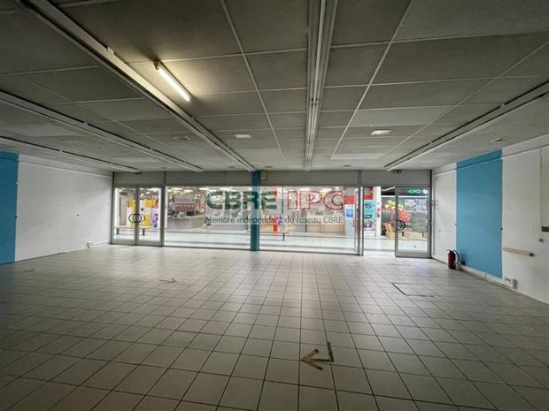 Commerce Location 64000 PAU  