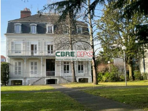 Bureau Vente 64000 PAU  