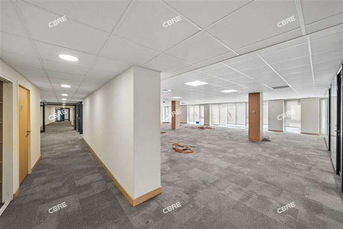 Bureau Vente/Location 33300 BORDEAUX 92 RUE LUCIEN FAURE