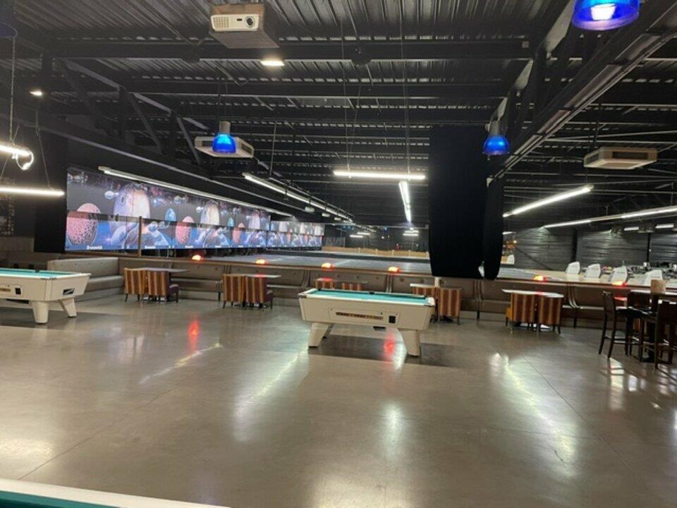 Commerce Vente 55000 FAINS VEEL