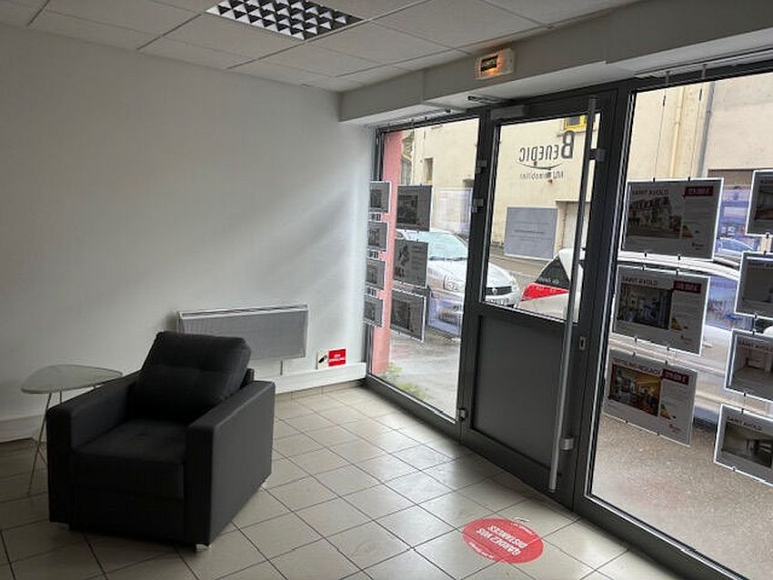 Commerce Location 57500 SAINT AVOLD