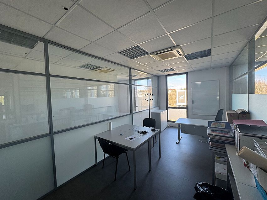 Bureau Location 57070 METZ