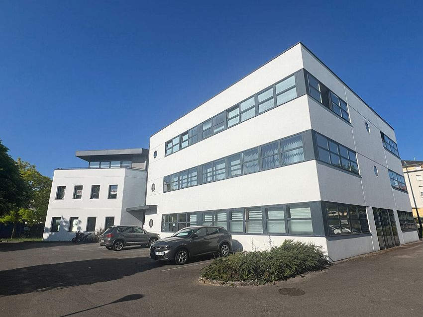 Chargement de l'image...