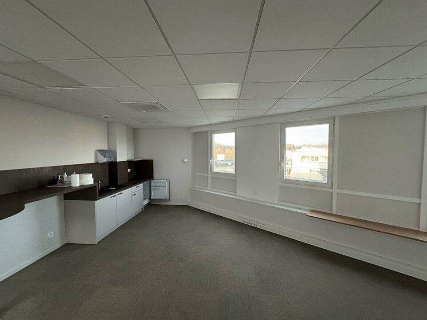 Bureau Vente 57155 MARLY