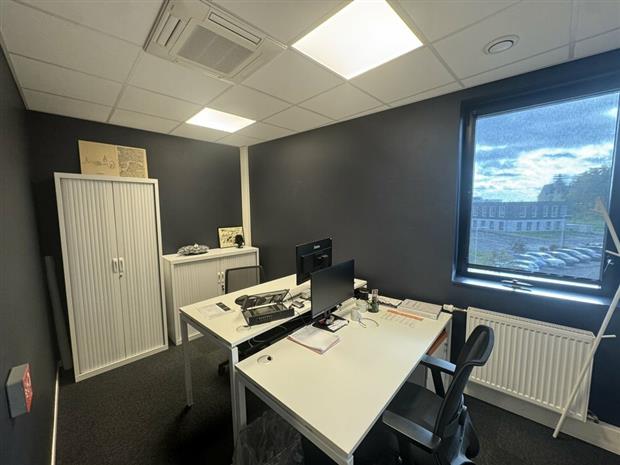 Bureau Location 57530 ARS LAQUENEXY