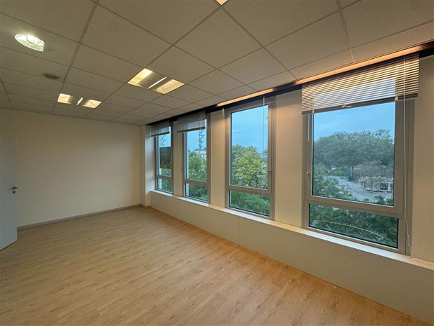 Bureau Location 57000 METZ