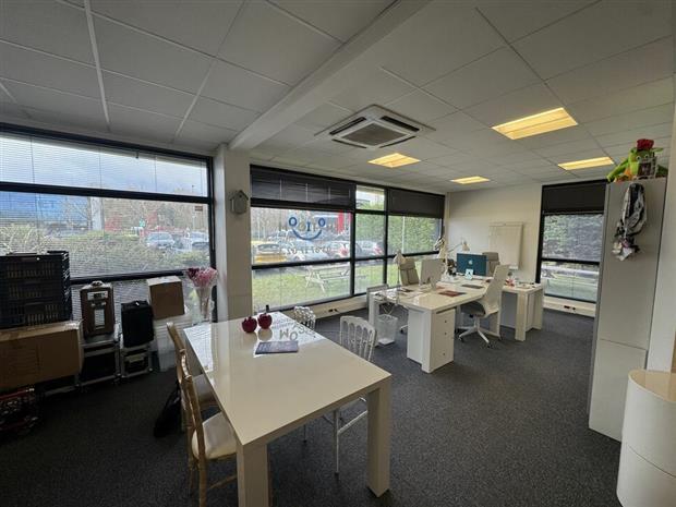 Bureau Vente 57155 MARLY