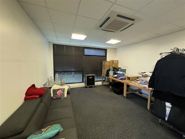 Bureau Vente 57155 MARLY