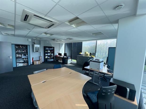 Bureau Location 57140 NORROY LE VENEUR
