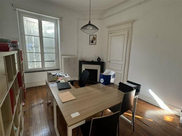 Bureau Location 57000 METZ