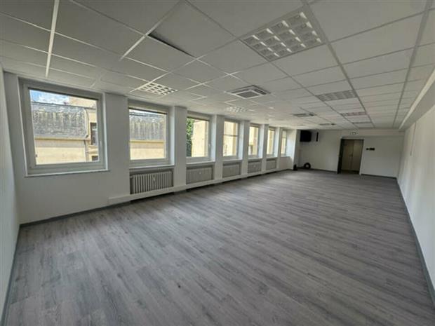 Bureau Location 57000 METZ
