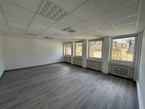 Bureau Location 57000 METZ