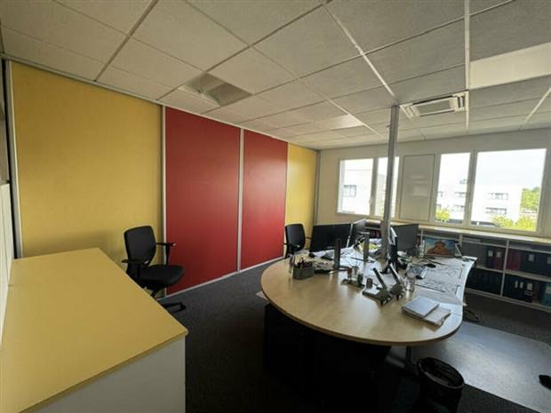 Bureau Location 57070 METZ