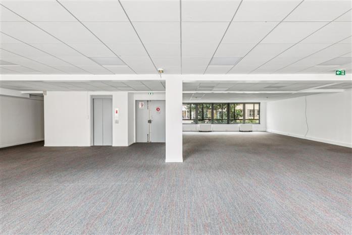 Bureau Location 92200 NEUILLY SUR SEINE 32 AVENUE CHARLES DE GAULLE