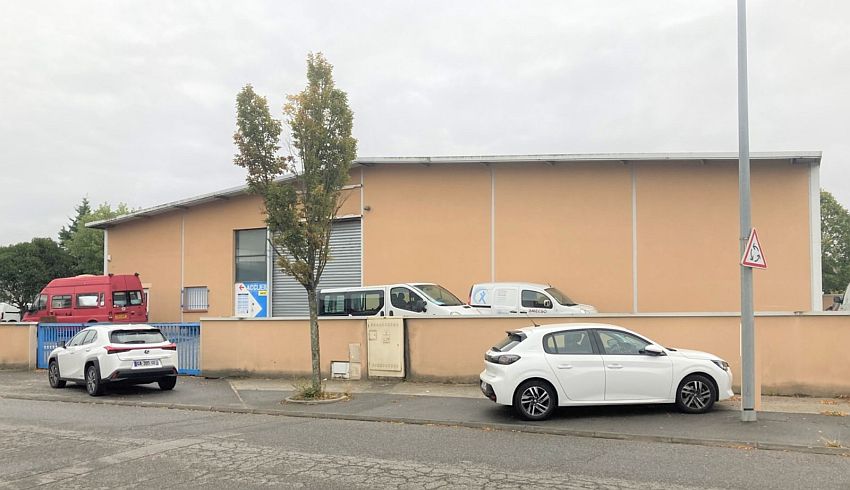 Local d'activités Location 31770 COLOMIERS