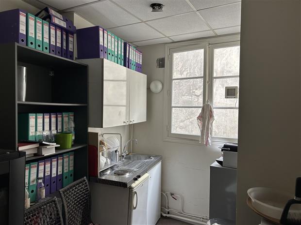 Bureau Location 75001 PARIS 27 RUE DU PONT NEUF