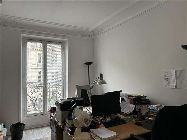 Bureau Location 75001 PARIS 27 RUE DU PONT NEUF
