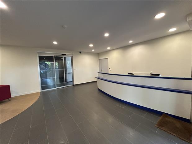 Local d'activités Vente 78530 BUC