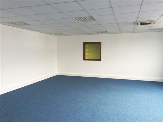 Local d'activités Location 92230 GENNEVILLIERS