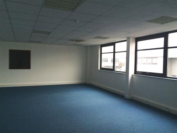 Local d'activités Location 92230 GENNEVILLIERS
