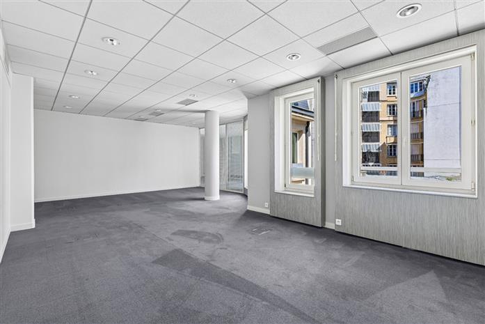 Bureau Location 92200 NEUILLY SUR SEINE