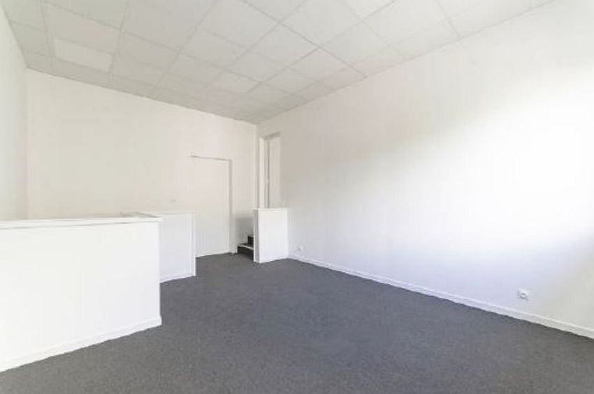 Local d'activités Location 91090 LISSES