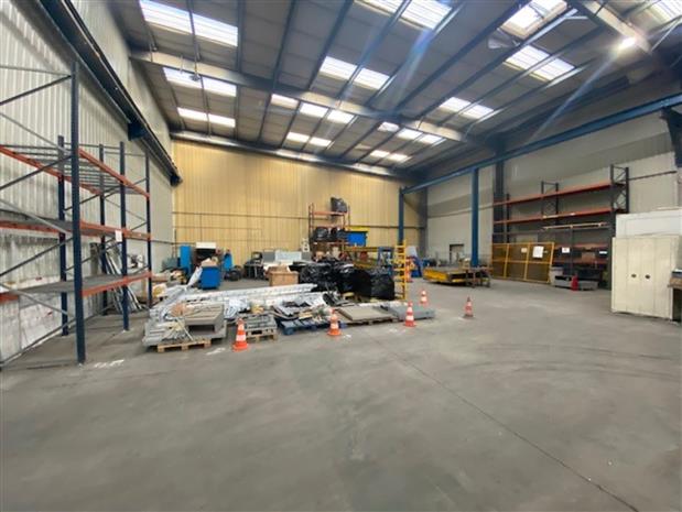 Local d'activités Location 78130 LES MUREAUX