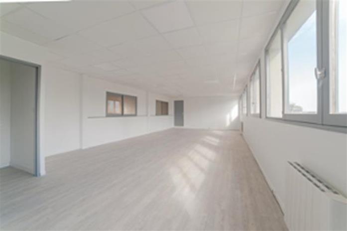 Local d'activités Location 77186 NOISIEL