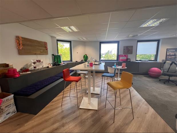Bureau Location 69003 LYON 38-42 AVENUE GEORGES POMPIDOU