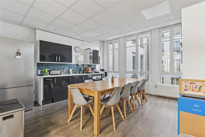 Bureau Location 75003 PARIS 82 RUE BEAUBOURG