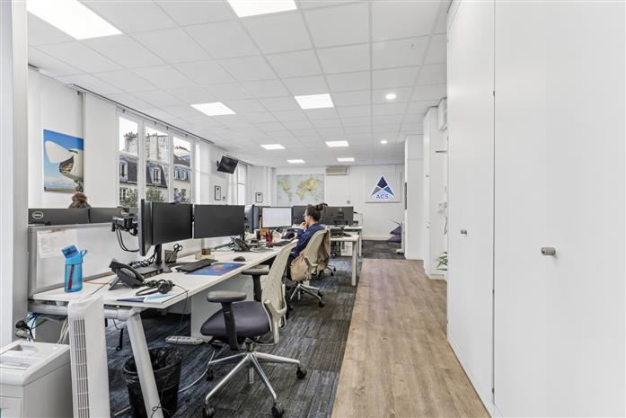 Bureau Location 75003 PARIS 82 RUE BEAUBOURG