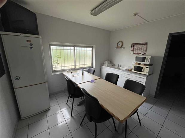 Local d'activités Vente 16400 PUYMOYEN