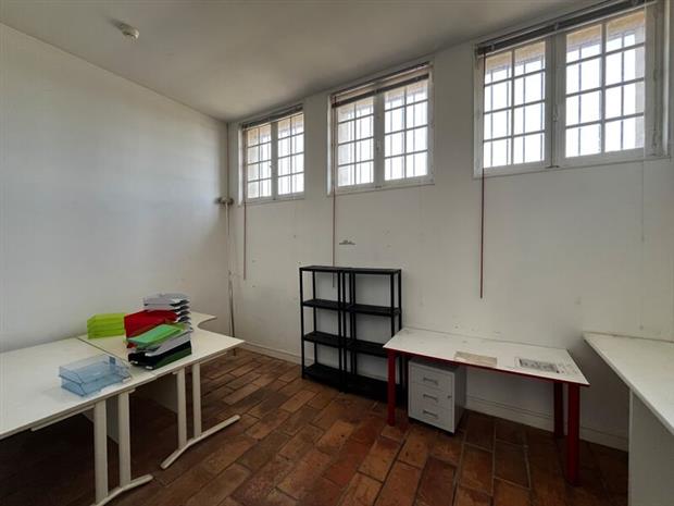 Local d'activités Location 16100 CHATEAUBERNARD