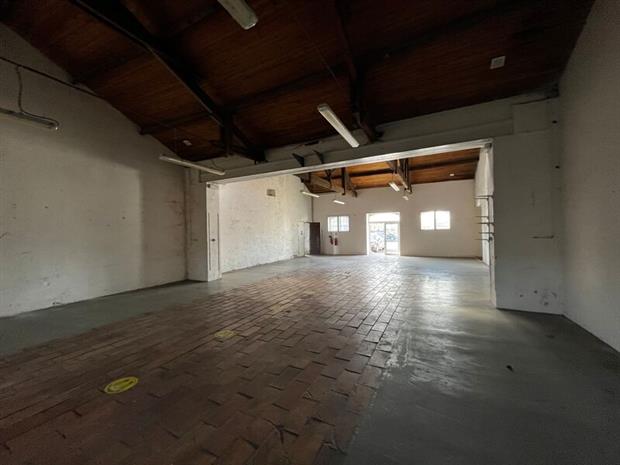 Local d'activités Location 16100 CHATEAUBERNARD