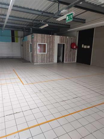 Commerce Location 17260 GEMOZAC  ZONE D'ACTIVITÉ DE PIED SEC