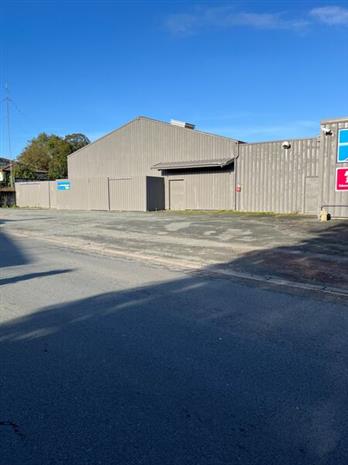 Commerce Location 17120 COZES