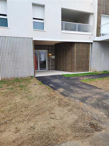 Bureau Location 17180 PERIGNY